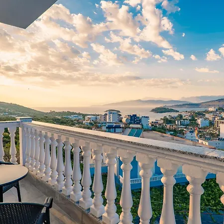 فندق Cloud Nine Retreat,
