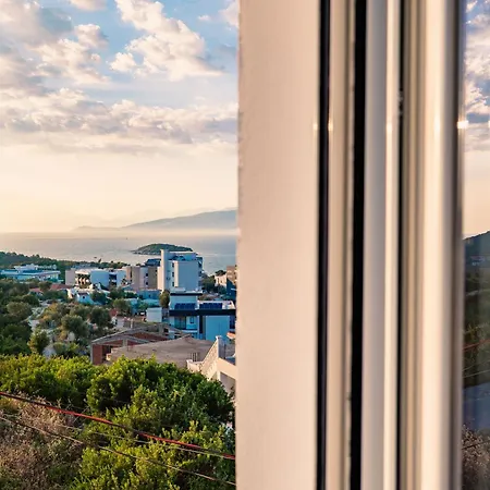 Cloud Nine Retreat, كساميل